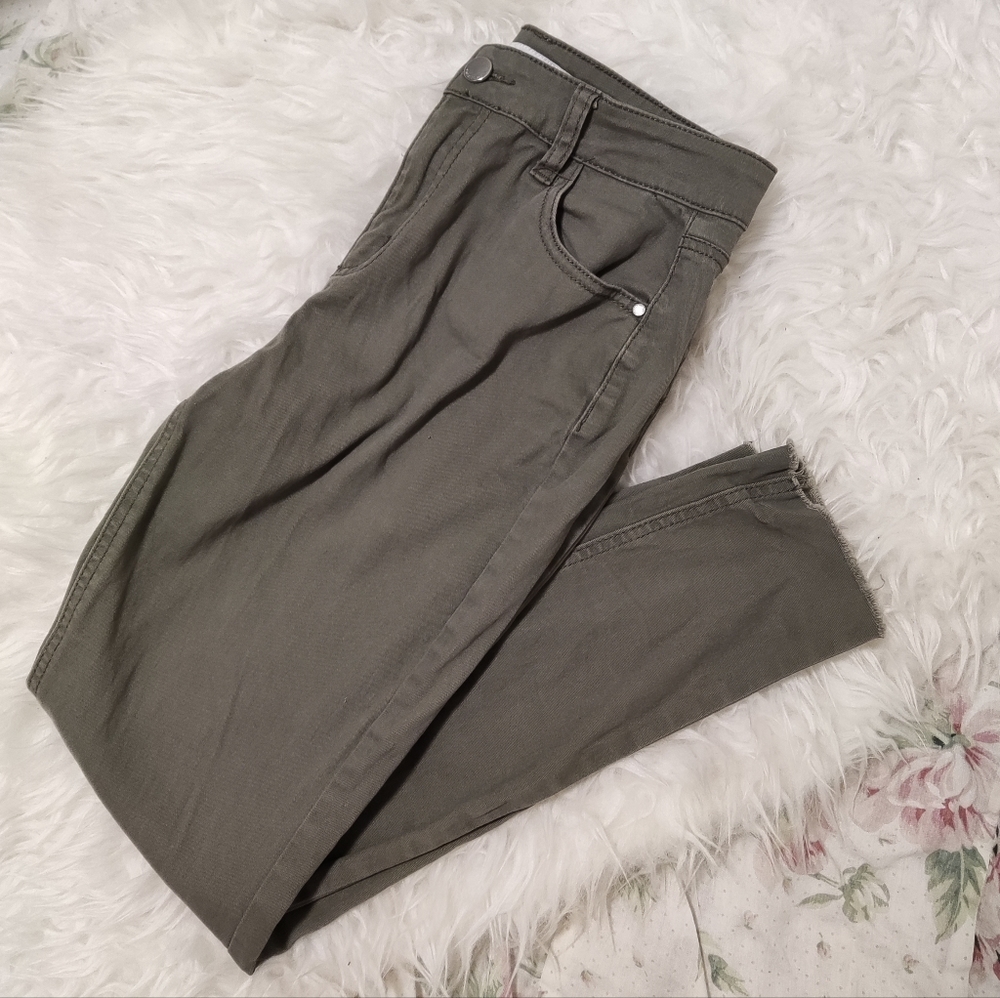 Tinseltown olive skinny jeans